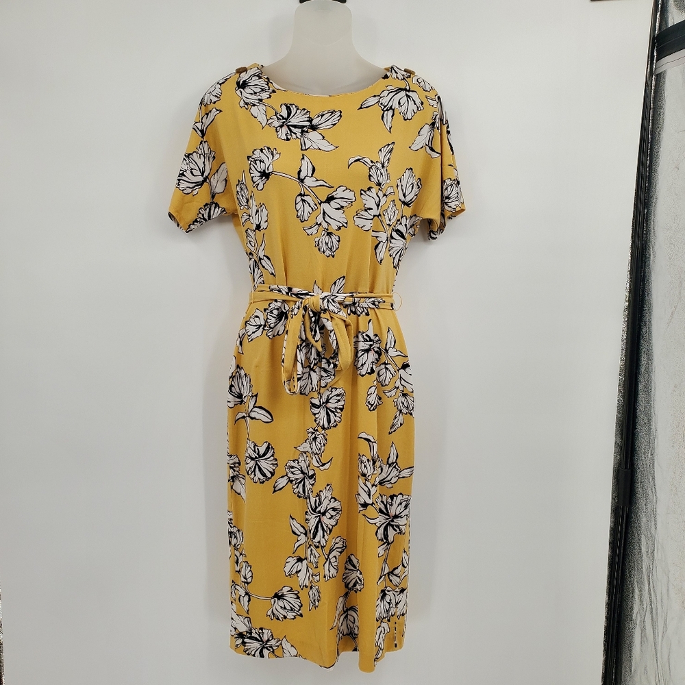 ☆☆ Dex Flutter Sleeve Floral Yellow and White Midi Dress Size Small